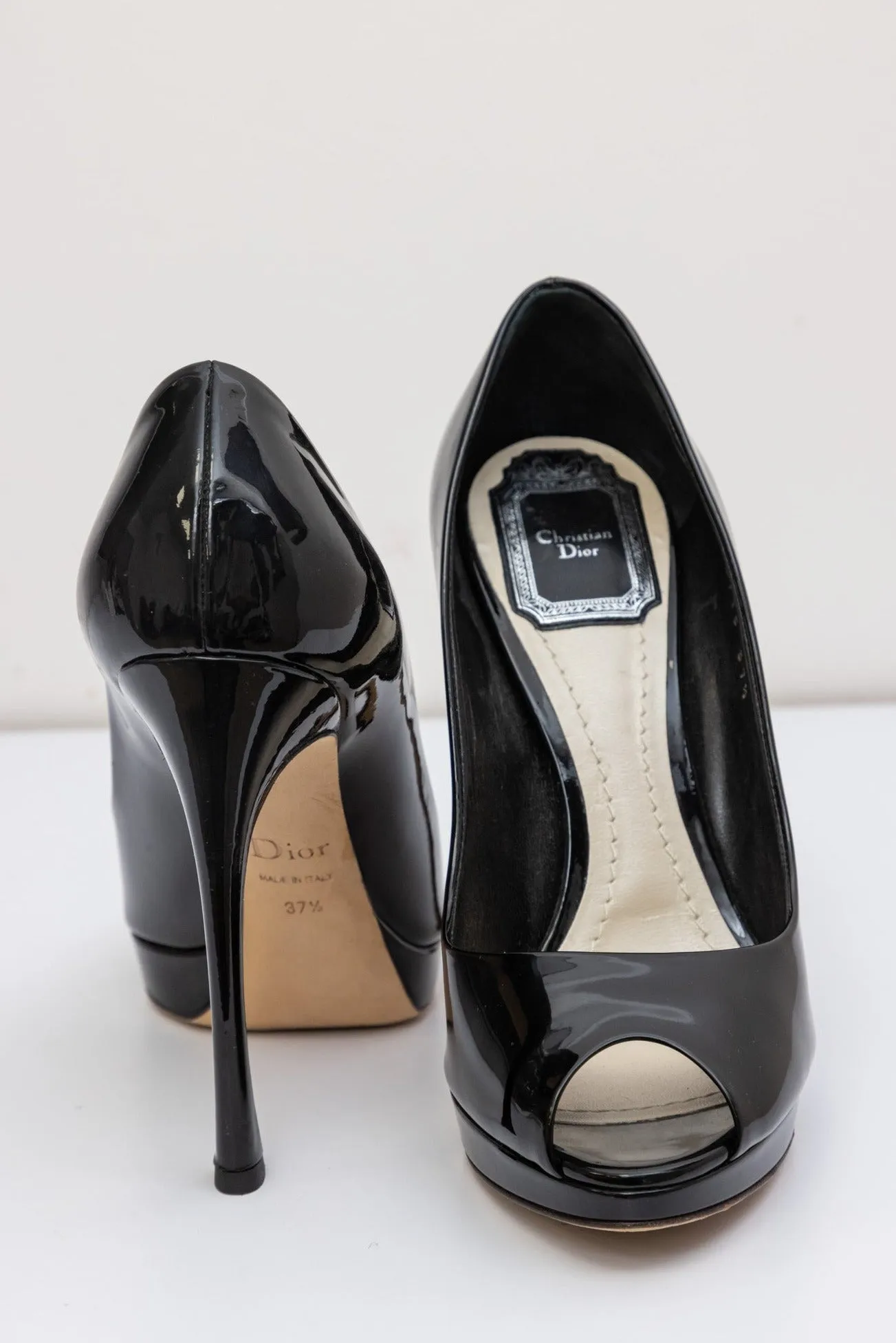 CHRISTIAN DIOR Black Patent Leather Heels