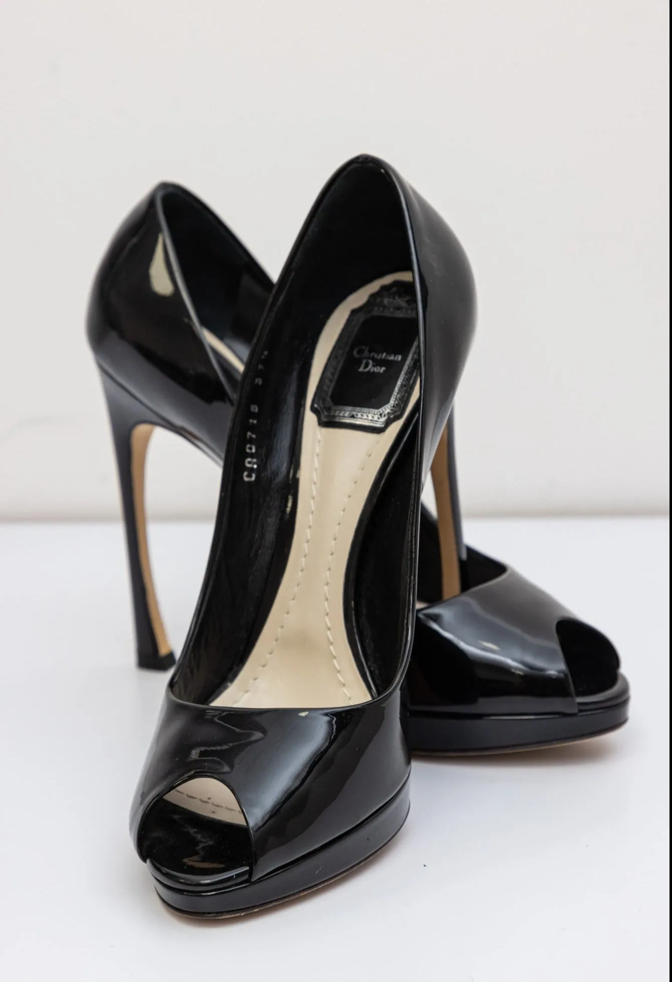 CHRISTIAN DIOR Black Patent Leather Heels