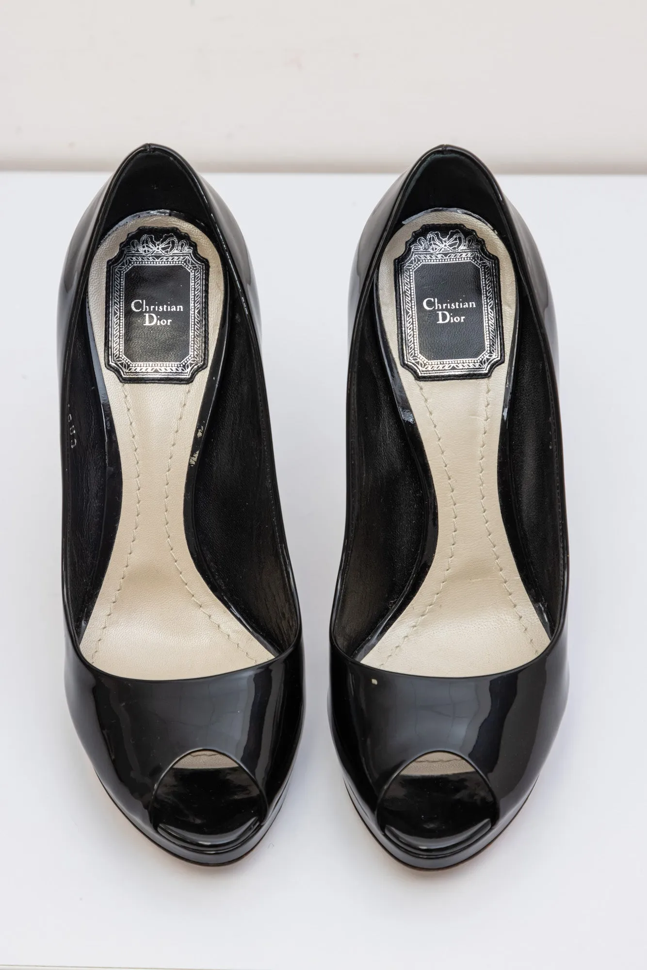 CHRISTIAN DIOR Black Patent Leather Heels