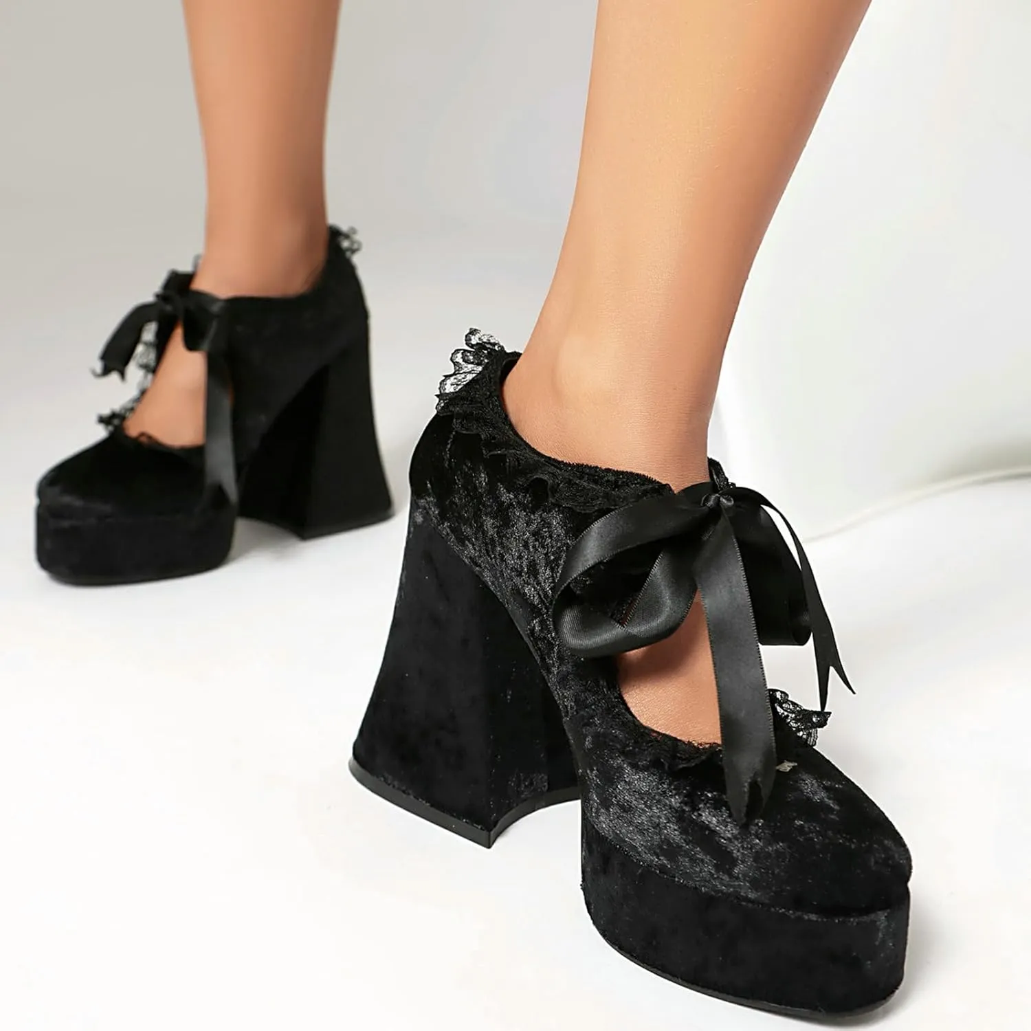 LUXMAX Women's Goth Lolita Shoes Platform Mary Janes Chunky Heel Pumps Lace Flower Gothic Heels Cosplay Shoes