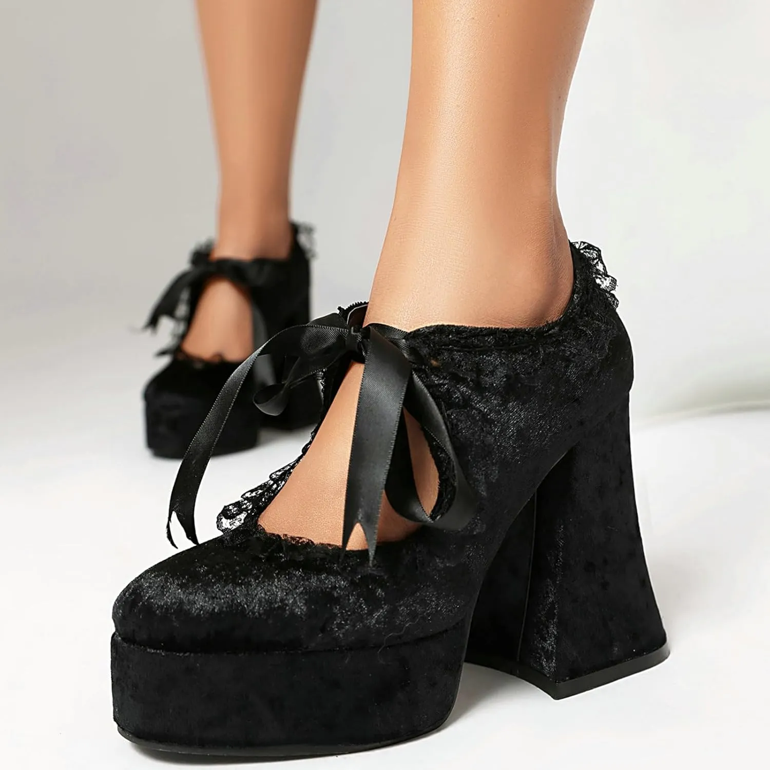 LUXMAX Women's Goth Lolita Shoes Platform Mary Janes Chunky Heel Pumps Lace Flower Gothic Heels Cosplay Shoes