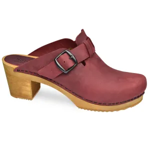 Malulo Women's Wood Mule in Deep Red