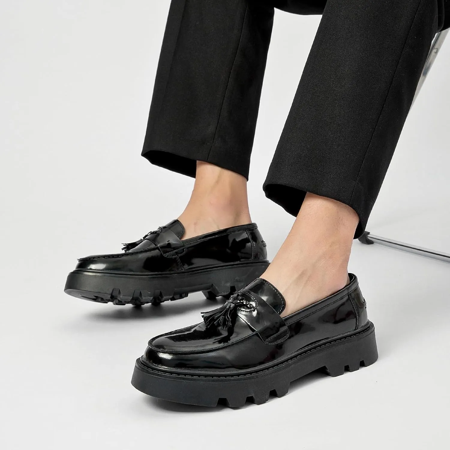 Men's Black Patent Leather Platform Loafers Slip-On Dress Shoes with Tassel, Non-Slip Lug Sole Round Toe Penny Formal Shoes for Business Work & Daily