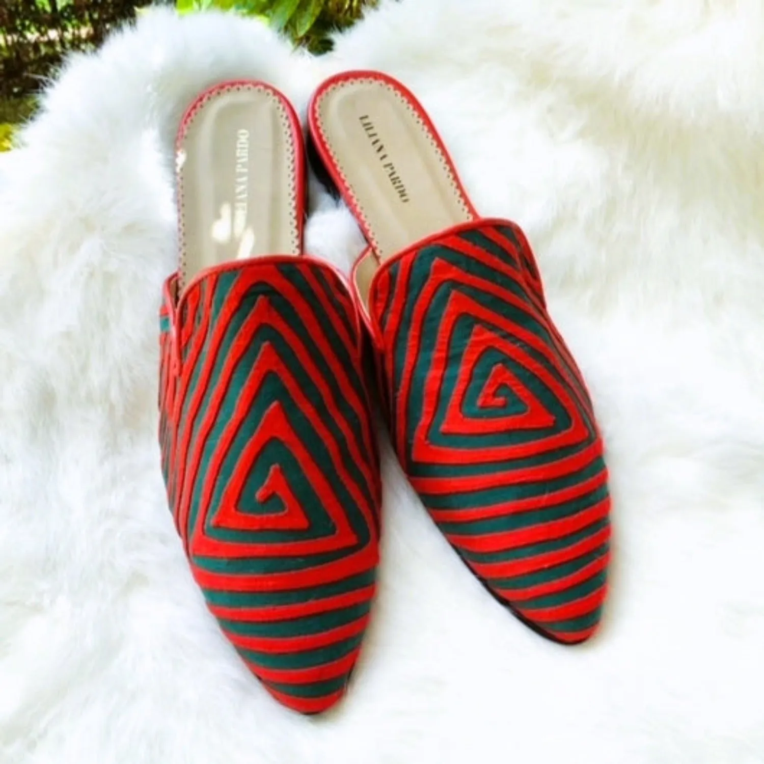 Mola Mules | Red & Green