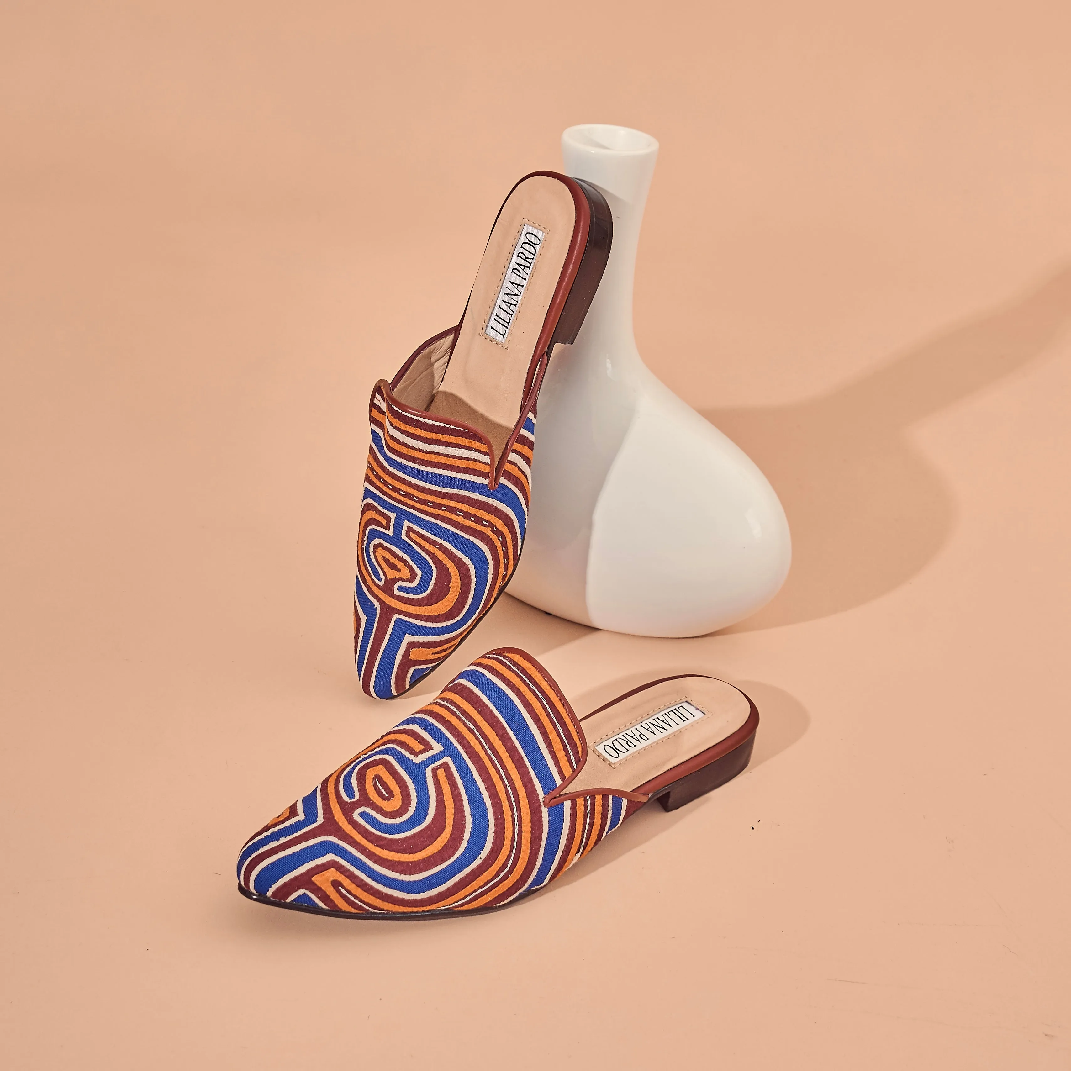 Mola Mules | Wine Multicolor