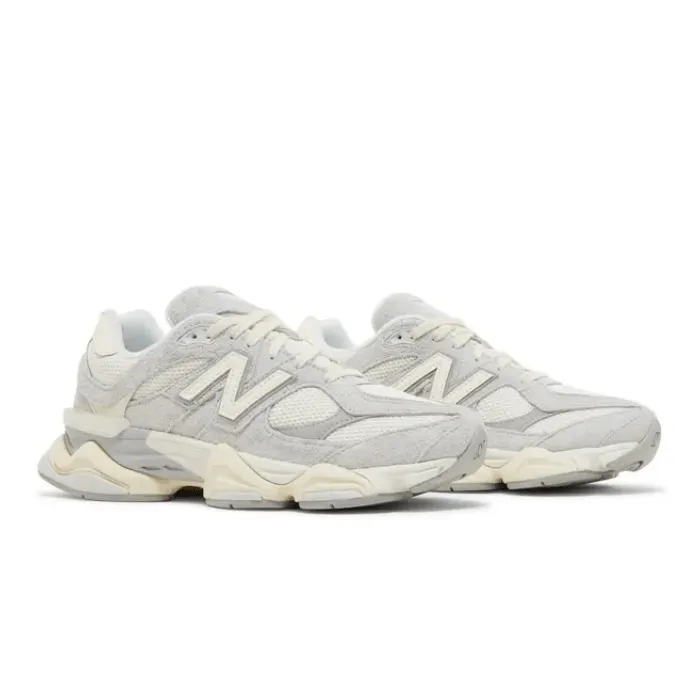 New Balance 9060 Sea Salt Moonbeam