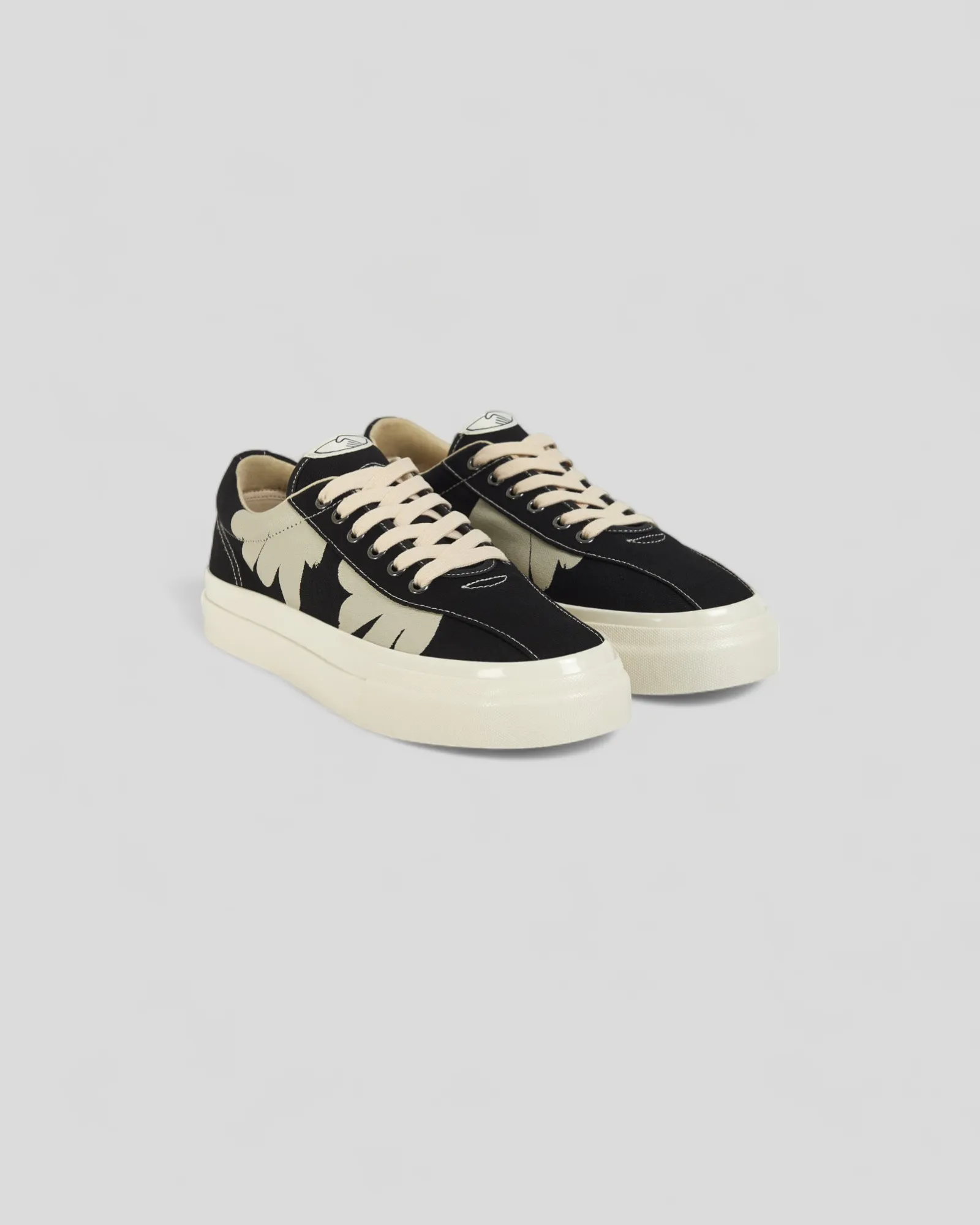 Stepney Workers Club || Dellow Shroom Hands - Canvas - Black White