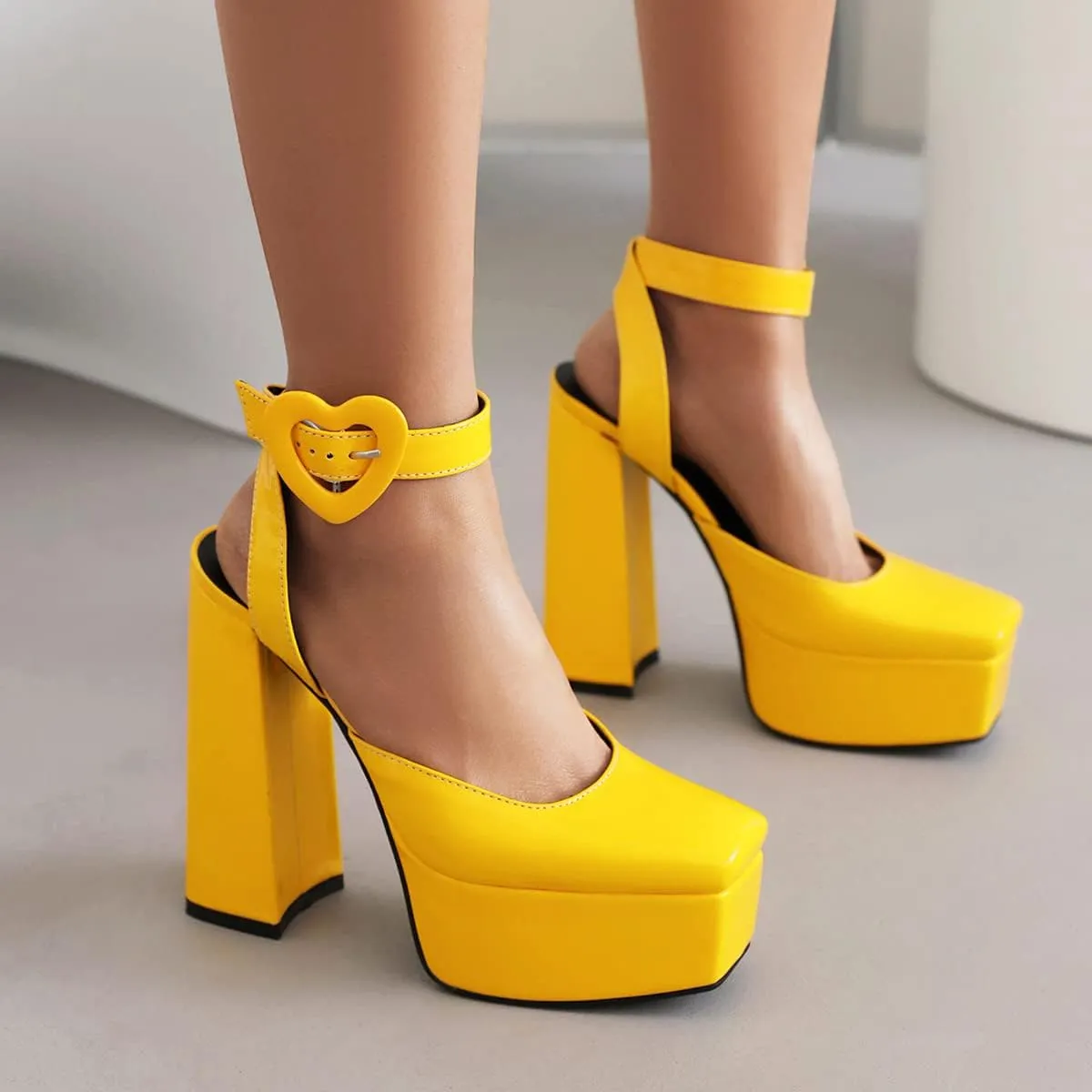 Women's Cute Heart Platform Heels Pumps Block Heel Flatform Shoes Ankle Strap Buckles Dress Pumps